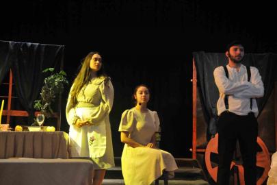 MSKÜ’de tiyatro rüzgarı