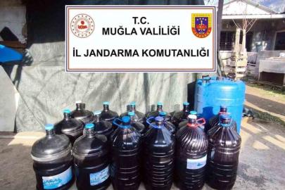 Muğla’da yenil yıl öncesi 1 ton 235 litre kaçak içki ele geçirildi