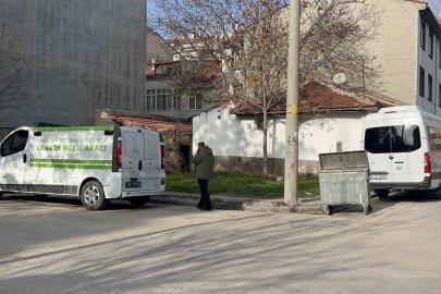 Muhtarın 10 gün boyunca haber alamadığı 74 yaşındaki şahıs evinde ölü bulundu