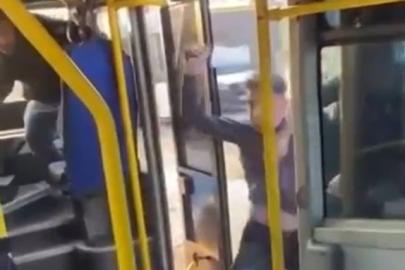 Nilüfer’de otobüsü satırla bastı