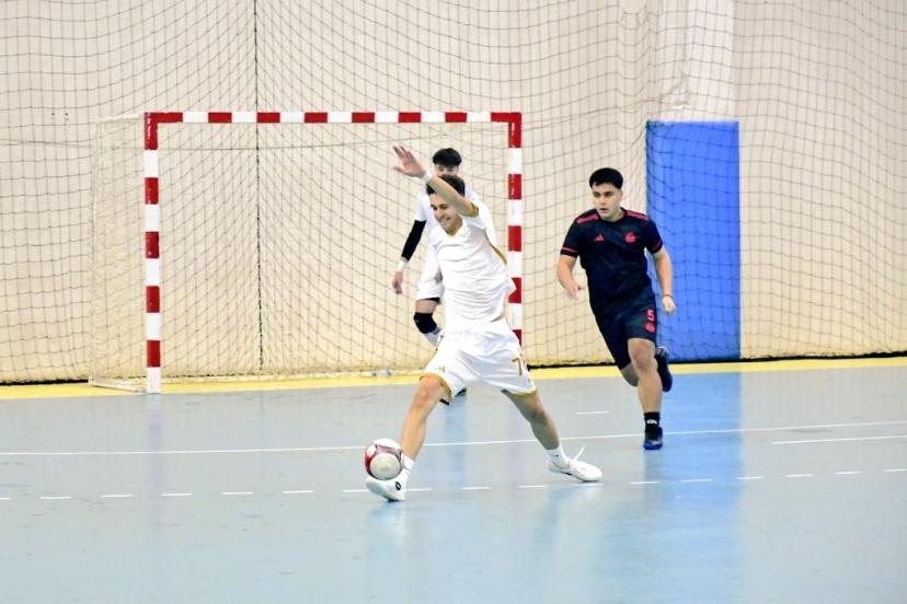 Okul Sporları Genç A Erkek Futsal Müsabakaları başladı