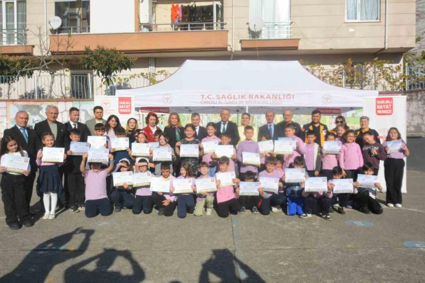 Ordu’da minik öğrenciler "sağlık elçisi" oluyor
