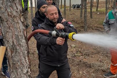 Orman yangınlarıyla mücadele gönüllüsü oldular
