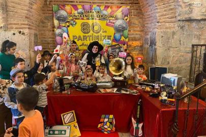 Özel çocuk annesi öğretmenden özel öğrencilerine büyük jest