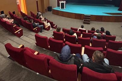 Özel çocuklarla iletişimde altın kurallar anlatıldı