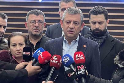 Özgür Özel duygularına hakim olamadı