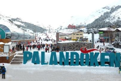 Palandöken’de kar kalınlığı 2 metreyi aştı