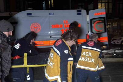 Park halindeki tıra çarpan motosiklet sürücüsü ağır yaralandı