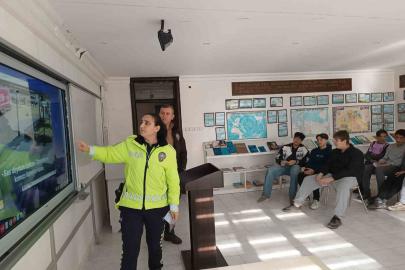 Pehlivanköy’de lise öğrencilerine "Trafik Dedektifleri" eğitimi verildi