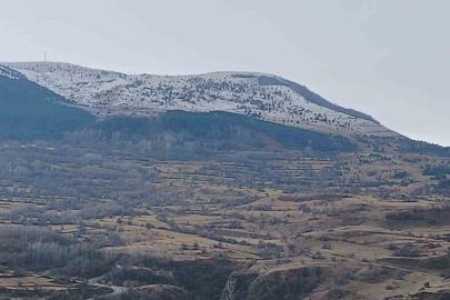 Posof kar yağışı sonrası beyaza büründü