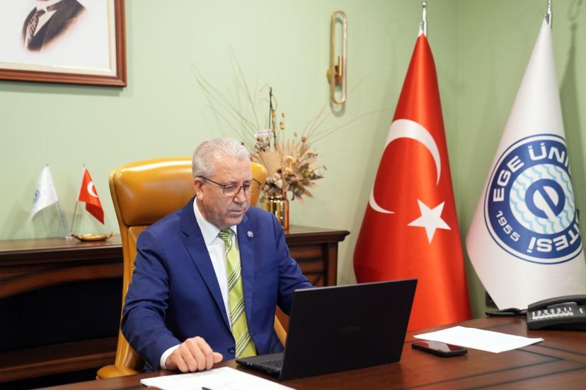 Prof. Dr. Budak: "İzmir Körfezi, şehrimizin en değerli doğal mirasıdır"