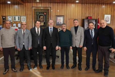 Rektör Hacımüftüoğlu, DAGC ve DGF yönetimini kabul etti