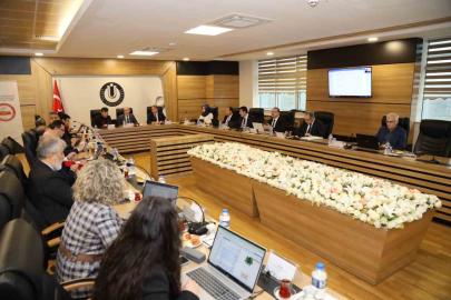 Rektör Hacımüftüoğlu, ÜAK yönetim kurulu toplantısına katıldı