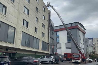 Restoranda yangın alarmı: Otel boşaltıldı, 1 yaralı