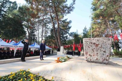 Şahinbey, Antep Savunması’nın kahramanlarını mezarları başında andı