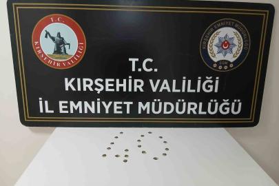 Sahte altın satmaya çalıştı polise yakalandı