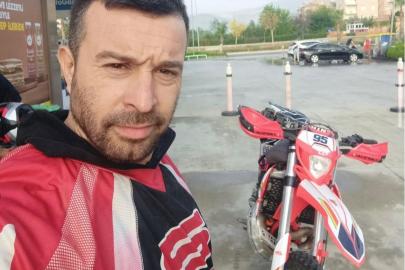 Şampiyon motosikletçi Özgür Çapacı, trafik kazasında hayatını kaybetti