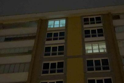 Samsun’da 9. kattan 2. kata düşen öğretmen hayatını kaybetti