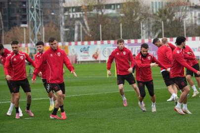 Samsunspor, AEK maçı hazırlıklarını tamamladı