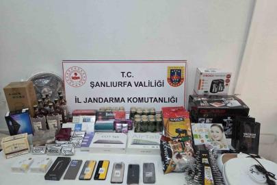 Şanlıurfa’da kaçakçılık operasyonunda çok sayıda kaçak ürün ele geçirildi
