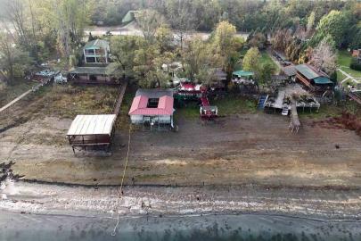 Sapanca Gölü’nde gizli borular, kesilen sazlıklar, işgal edilen kıyılar