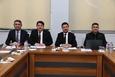 SAÜ’de öğretmen adaylarını güçlendirecek yeni adımlar görüşüldü