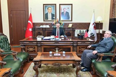 Şehit babasından Vali Aksoy’a ziyaret