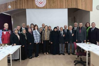 Şehit yakınları ve gaziler için Ebru Sanatı kursu