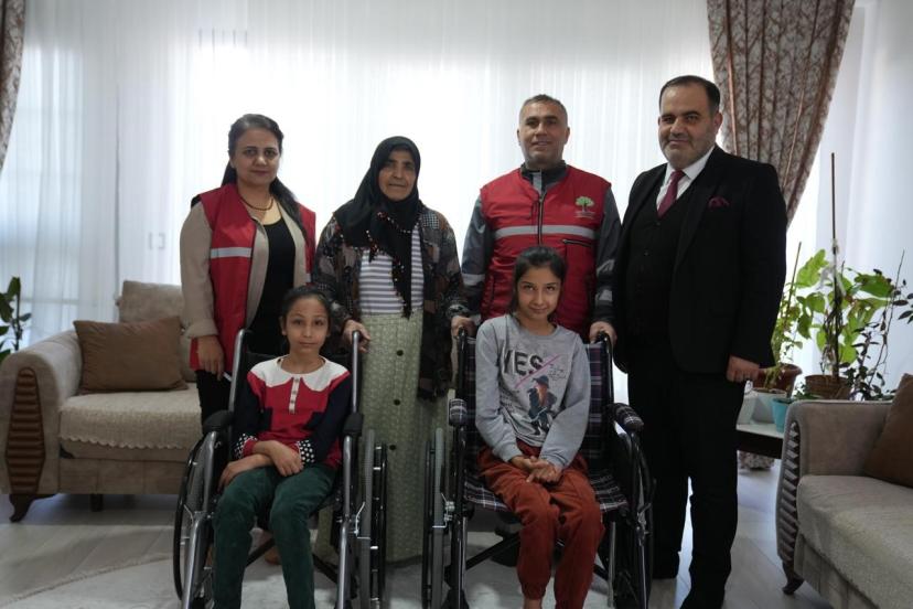 Şehitkamil’den özel ihtiyaçlı bireylere tekerlekli sandalye