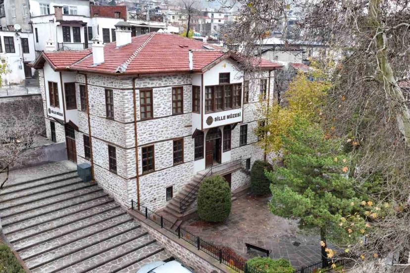 Selçuklu’nun sembol mekanlarında Şeb-i Arus yoğunluğu yaşanıyor