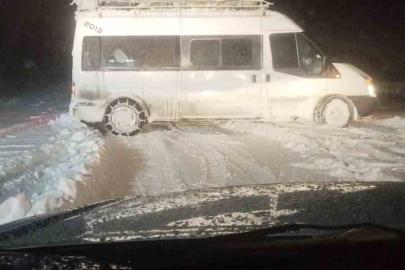 Siirt’te mahsur kalan 22 vatandaş, 3 saatlik çalışmanın ardından kurtarıldı