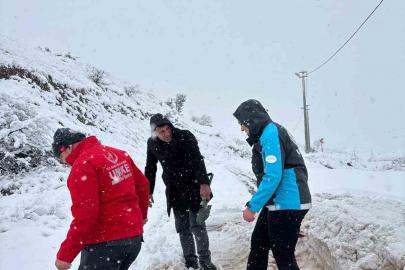Siirt’te mahsur kalan diyaliz hastası kurtarıldı