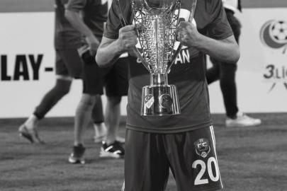 Silahlı saldırıya uğrayan Erzincansporlu eski futbolcu hayatını kaybetti