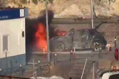 Şile Limanı’nda bir araç alevlere teslim oldu