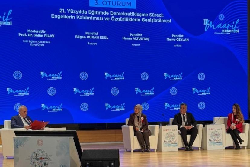 Sınıf öğretmeni Erel II. Maarif Kongresi’nde sunum yaptı