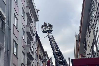 Şişli’deki çatı yangını paniğe neden oldu
