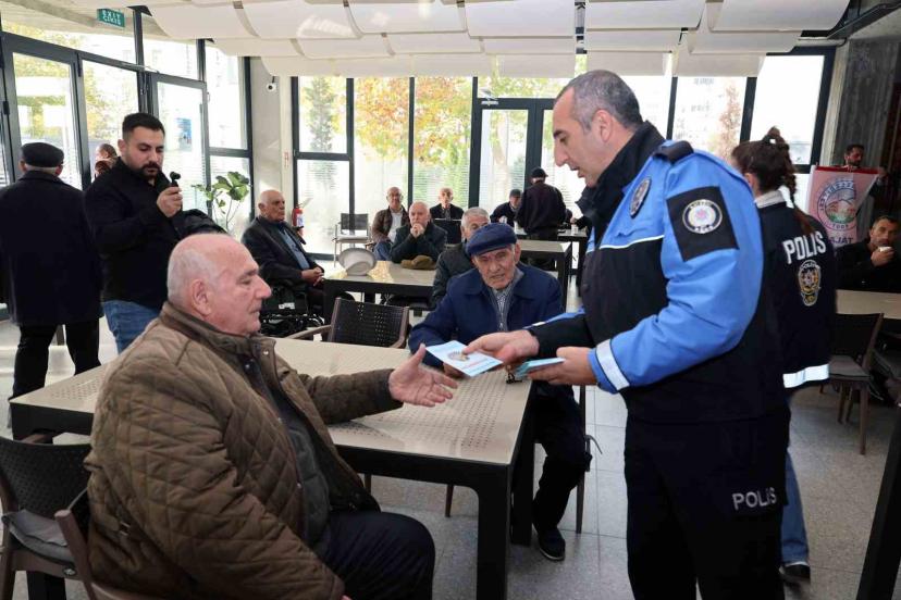 Talas Belediyesinden Selçuklu Evi’nde güvenli telefon kullanımı eğitimi