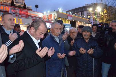 Tanju Özcan umre yolculuğuna dualarla uğurlandı