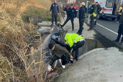 Tekirdağ’da su kanalına düşen otomobildeki çift yaralandı