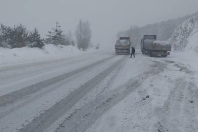 Tokat-Sivas yolunda kar engeli