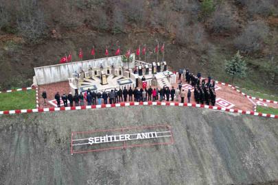 Tokat’ta 16 yıl önceki terör saldırısında şehit olan 7 asker anıldı