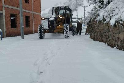 Trabzon’da belediye ekipleri hasta vatandaşın imdadına yetişti