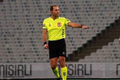 Trendyol Süper Lig: Fatih Karagümrük: 0 - Kocaelispor: 0 (İlk yarı)