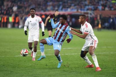 Trendyol Süper Lig: Trabzonspor: 3 - Beşiktaş: 3 (Maç sonucu)