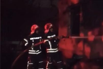 Tüplerin saklandığı ev alev aldı: Patlama anları kamerada