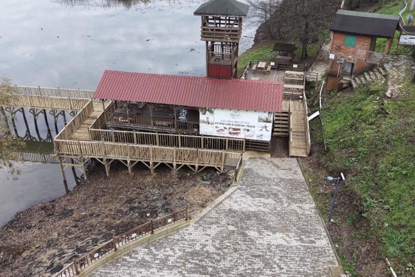 Turizmin parlayan yıldızı Efteni Gölü’nde engelsiz dönem başladı