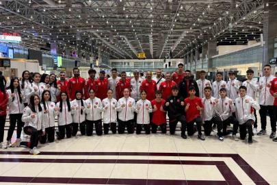 Türk boksörler şampiyonluk için Avrupa yolunda