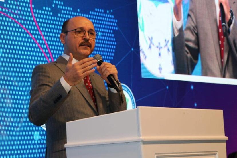 Türk Eğitim-Sen Genel Başkanı Geylan: "Öğretmeni itibarlı kılamazsanız, eğitimde istenen hedeflere ulaşmanız mümkün değildir"