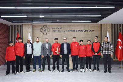 Türkiye’nin en genç hokey takımından büyük başarı