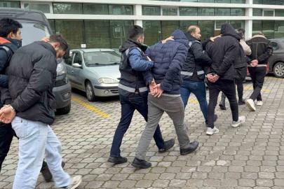 Tütün kaçakçılığından 4 kişiye adli kontrol